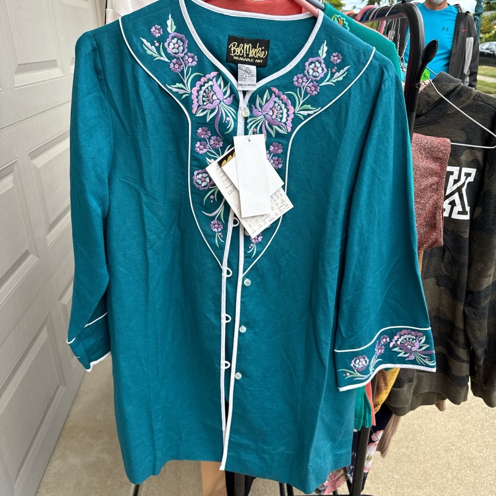 Bob Mackie Teal Floral Embroidered Top